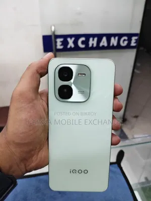 iQOO Z9x 128 GB Green