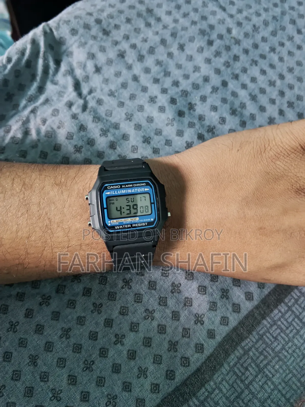 Casio F105w Original With Box