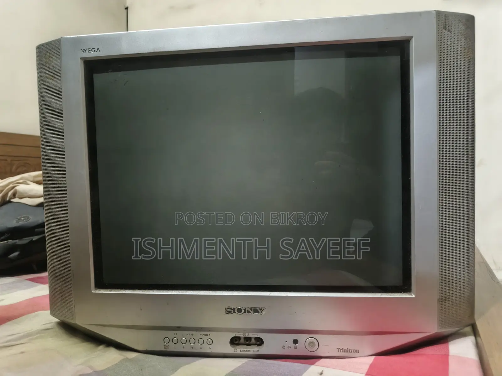 Original Sony Trinitron Color TV
