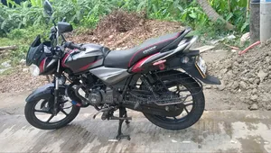 Bajaj Discover 125 2020 Black