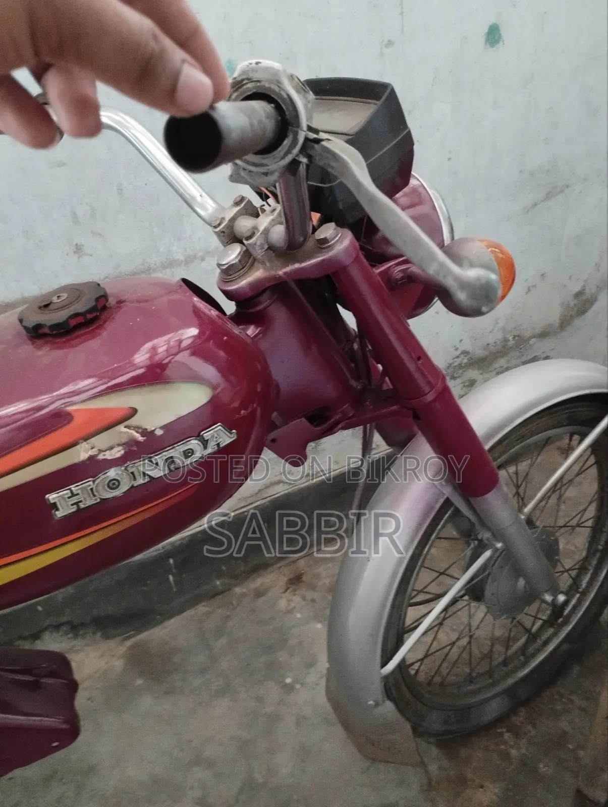 Honda 1999 Red