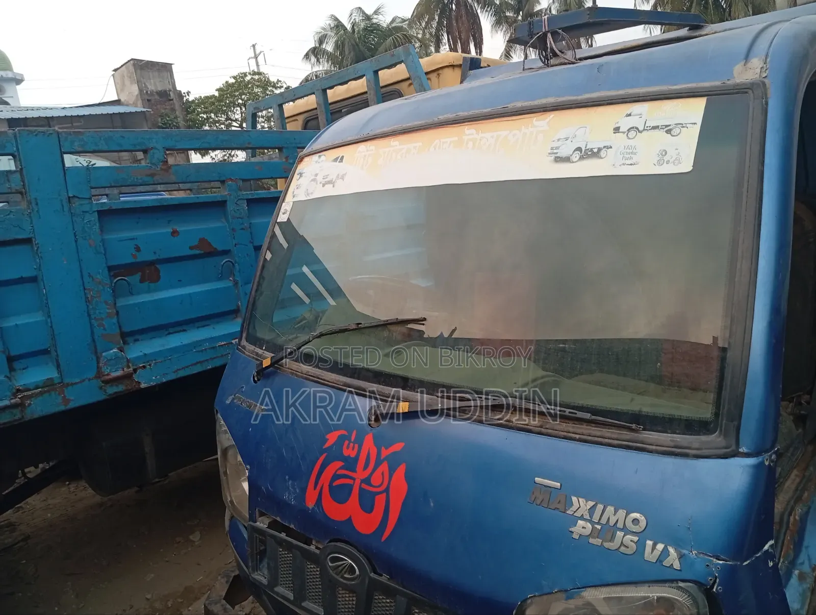 Mahindra Pick Up