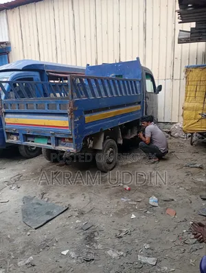Mahindra Pick Up