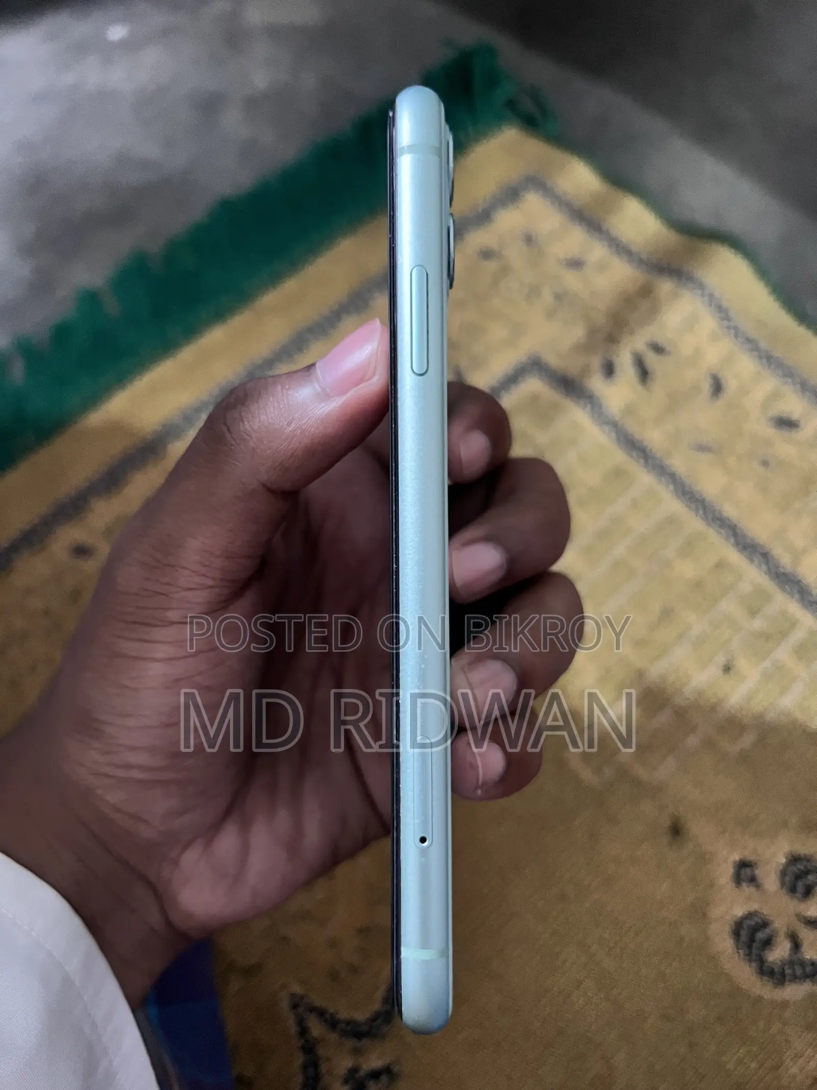 Apple iPhone 11 64 GB