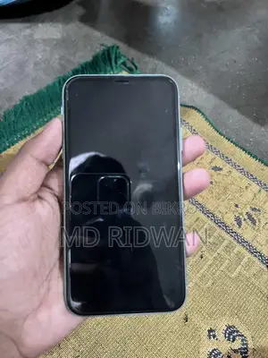 Apple iPhone 11 64 GB