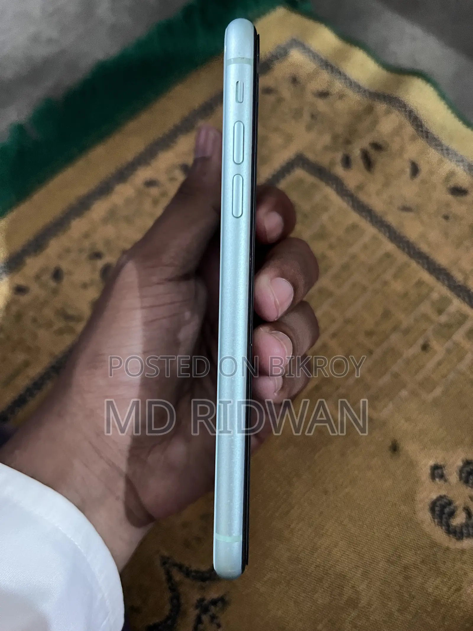 Apple iPhone 11 64 GB