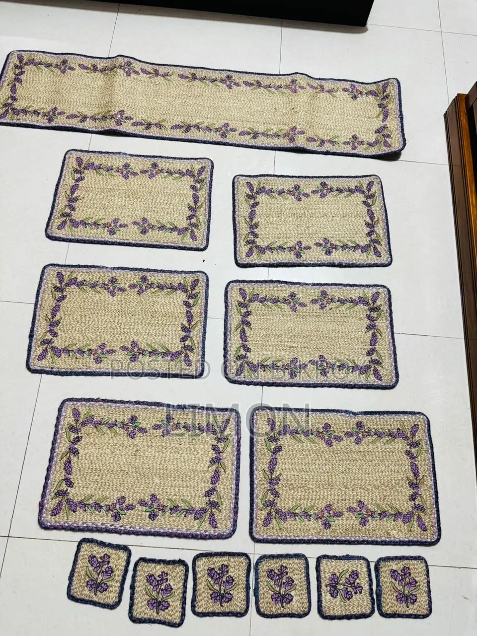 Table Set Hand Design