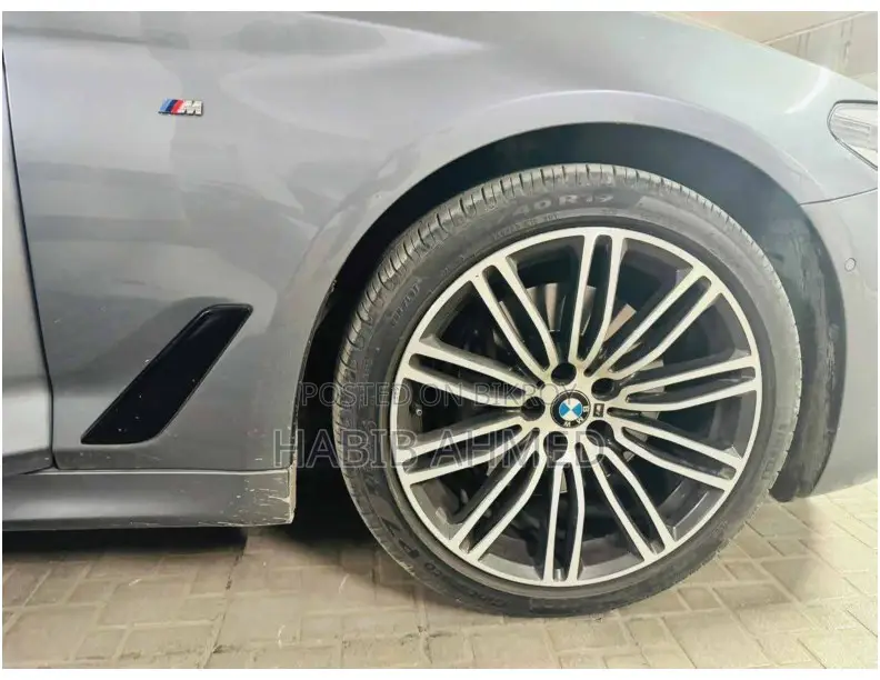 BMW 530i 2017 Gray