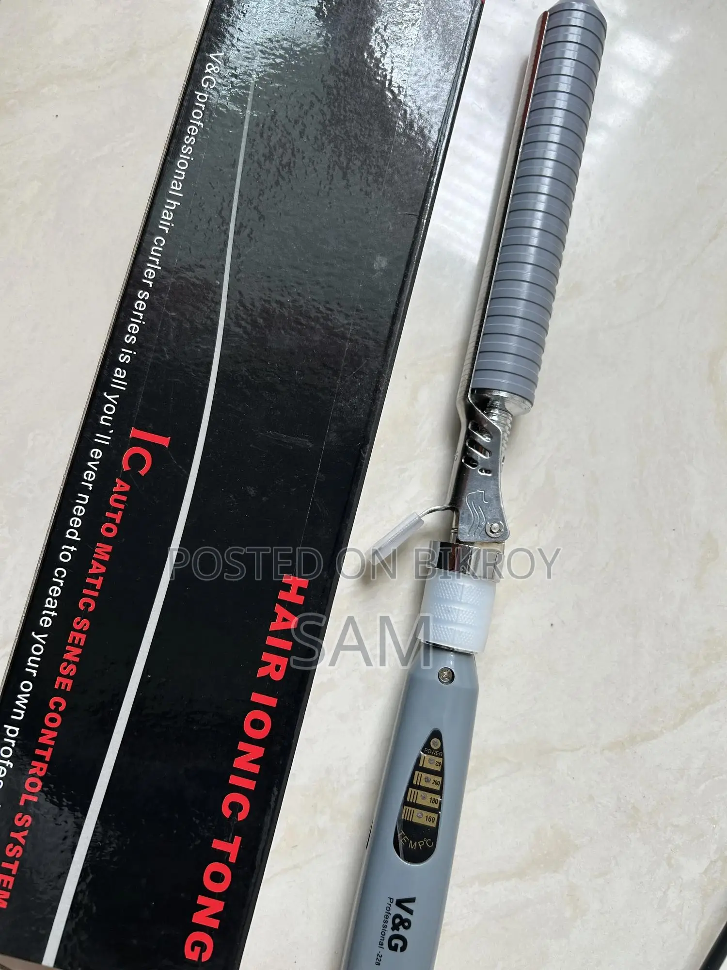 V G Hair Curler