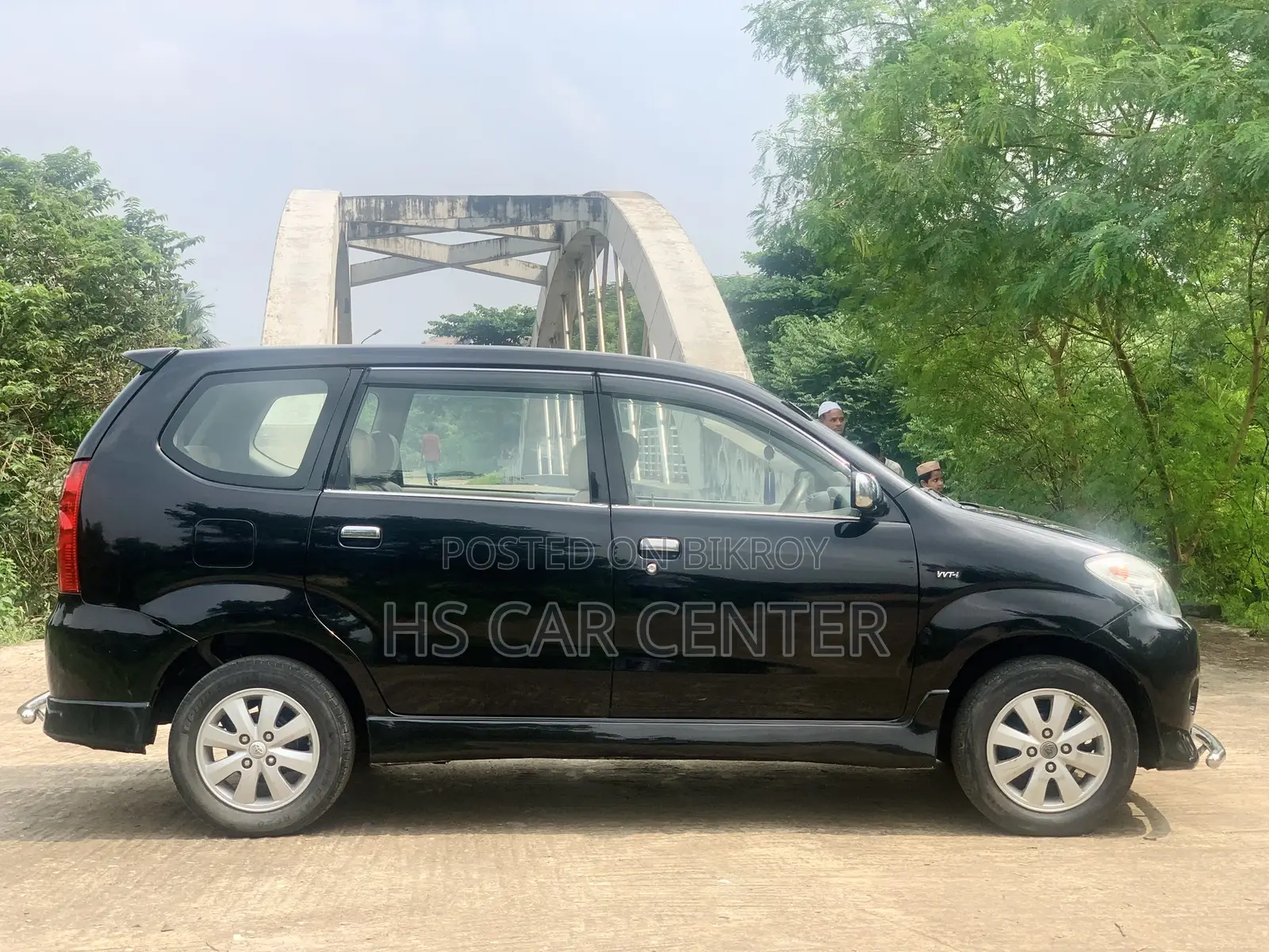 Toyota Avanza 2010 Black