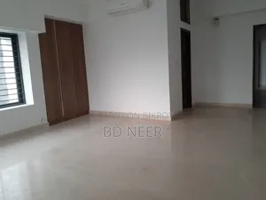 4-Bedroom Apartment for Rent