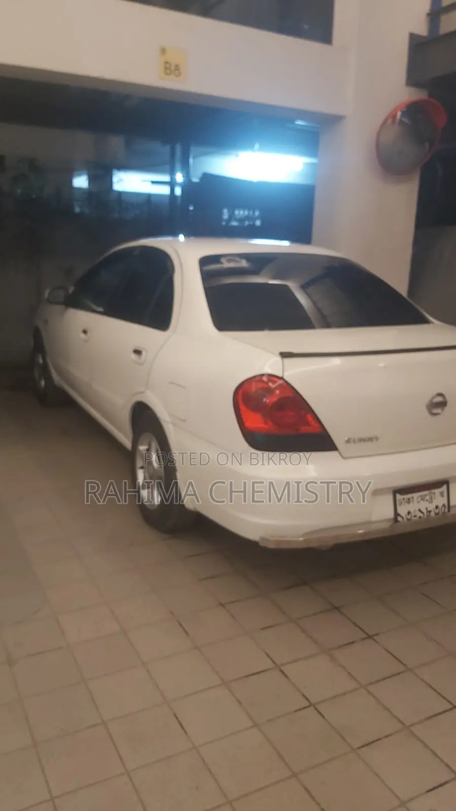 Nissan Sunny 2011 White