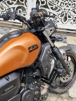 Yamaha FZ 2022 Orange