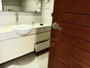 6-bedroom Apartment in Gulshan for Rent