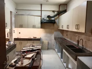 6-bedroom Apartment in Gulshan for Rent