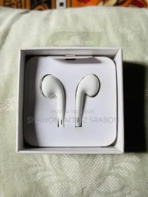 Apple Lighting Earphone
