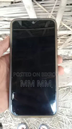 Vivo Y17 256 GB Red