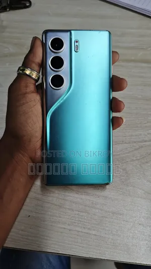Tecno Camon 40 Pro 4G 256 GB