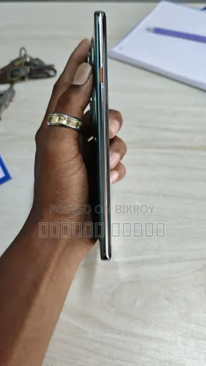 Tecno Camon 40 Pro 4G 256 GB