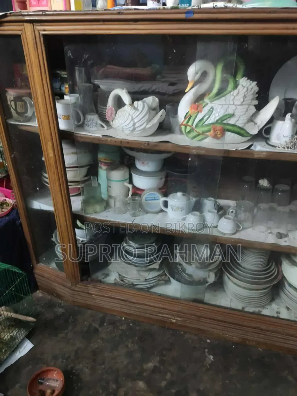 শোকেস সেগুন কাঠের
