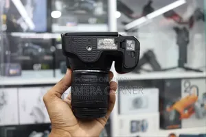 Nikon D5600 Camera With 18-55mm Kit Lens