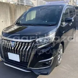Toyota Esquire 1.8 FWD Hybrid (7 Seater) 2021 Black
