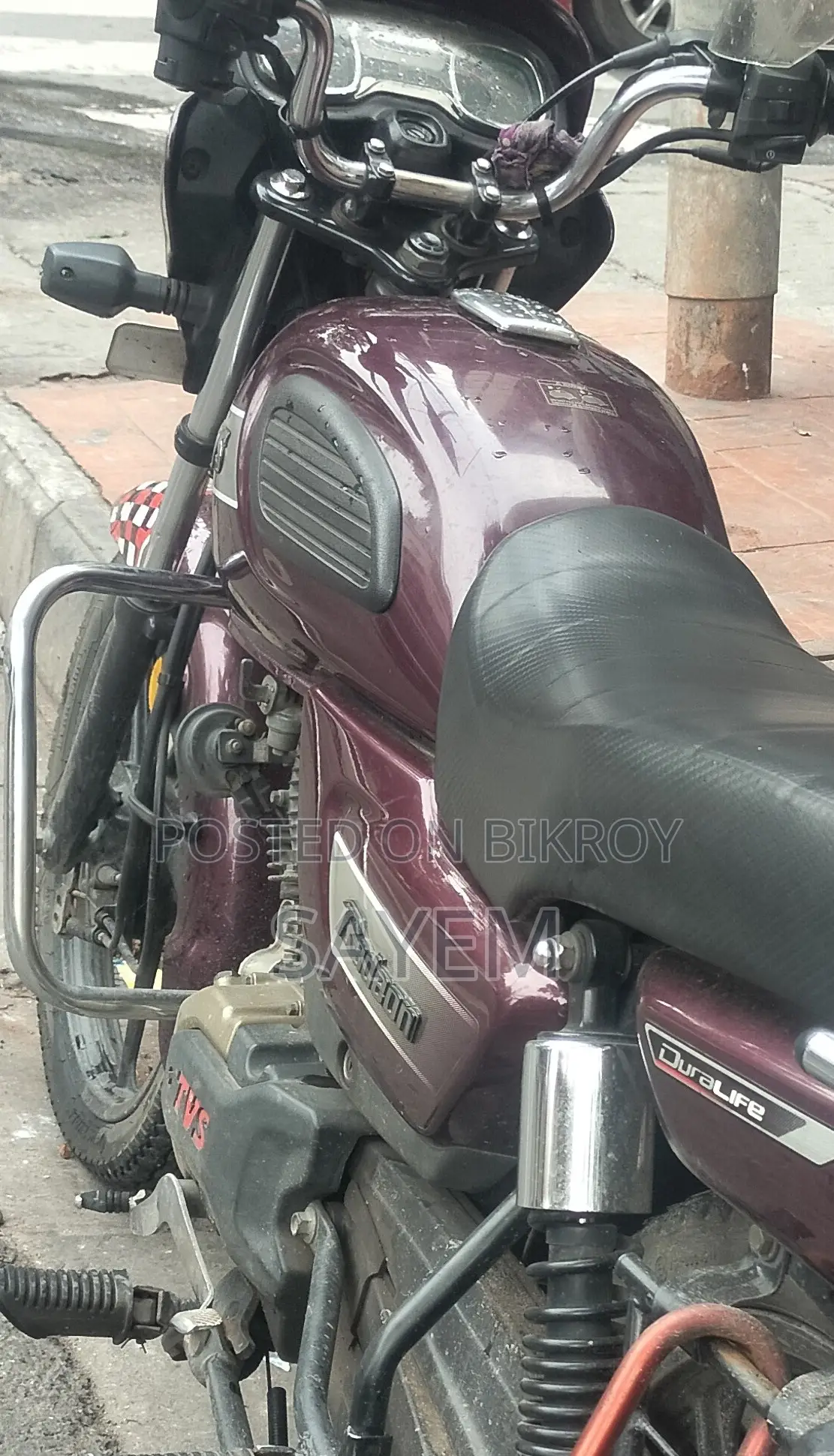 TVS Radeon 2021 Gray