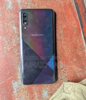 New Samsung Galaxy A30s 64 GB Black
