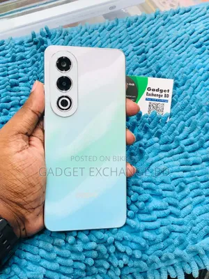 Oppo 128 GB