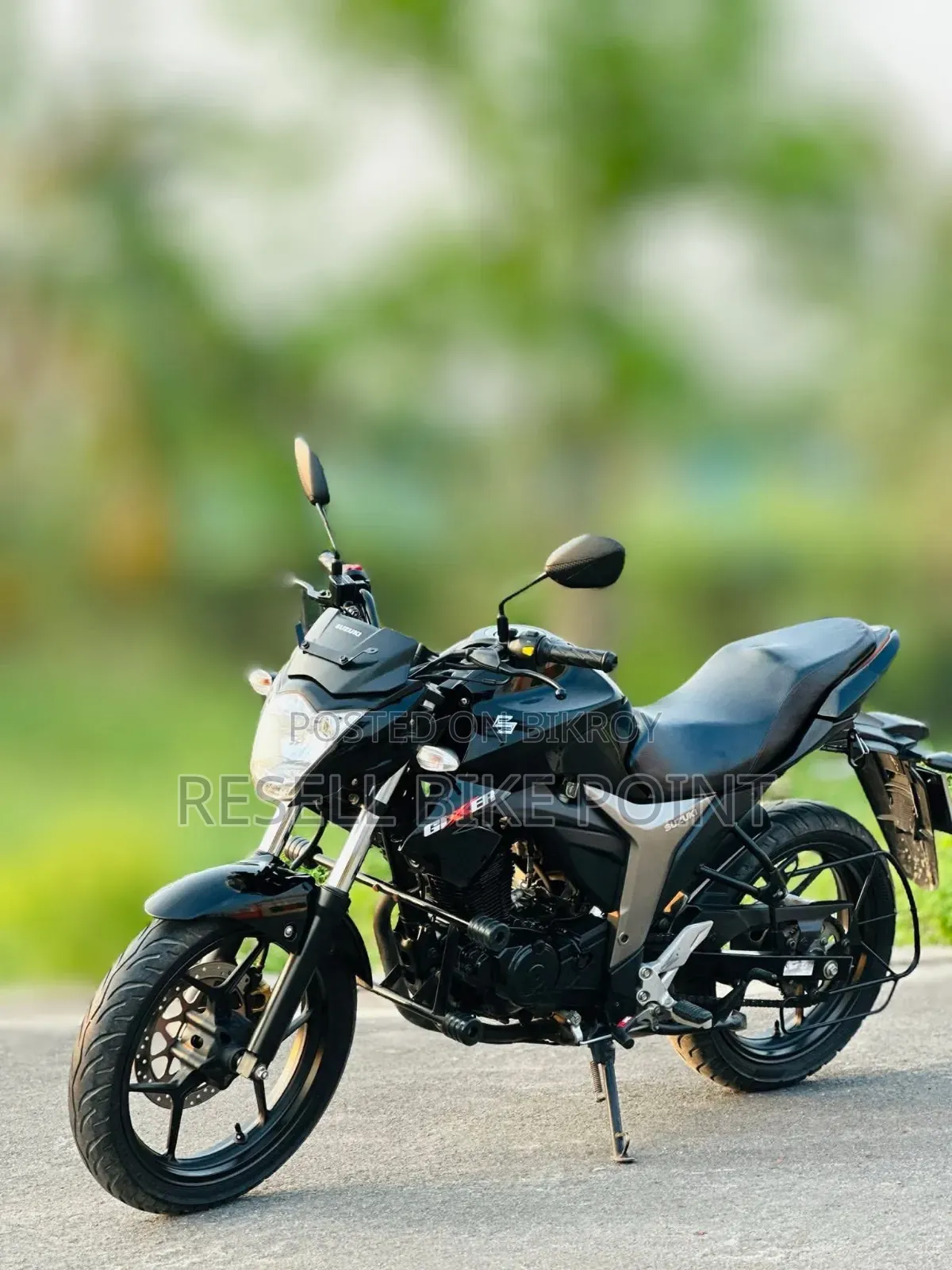 সুজুকি জিক্সার মনোটোন ২০২২ ব্ল্যাক