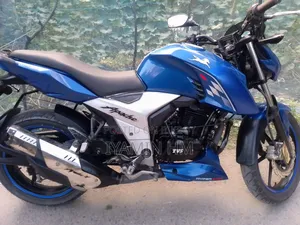 TVS Apache RTR 160 4V 2021 Blue