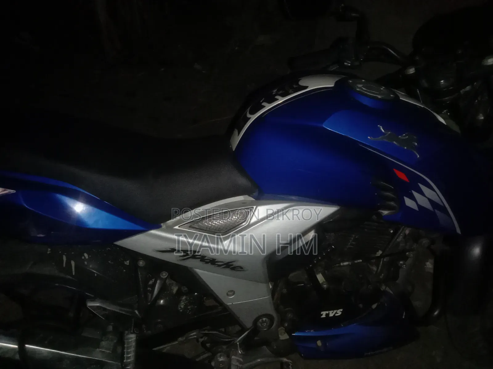 TVS Apache RTR 160 4V 2021 Blue