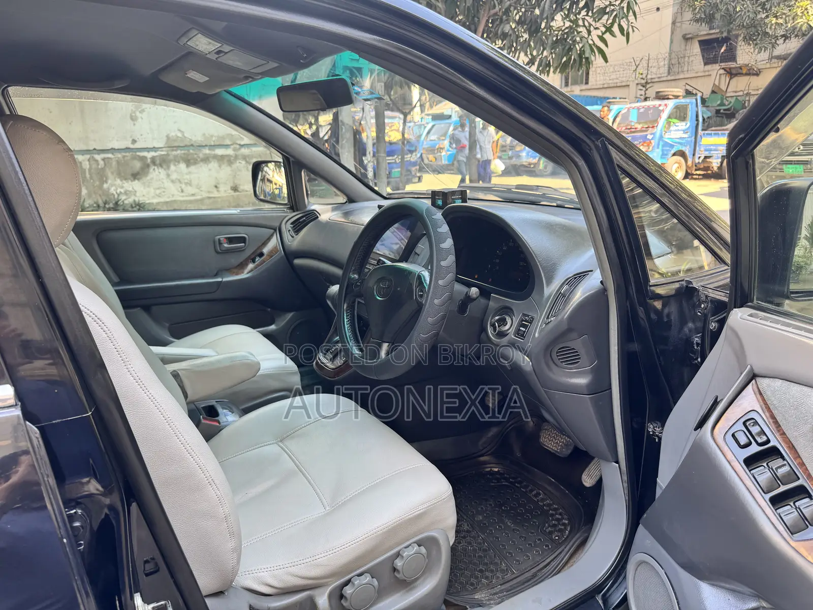Toyota Harrier 2.2 16V 2000 Black