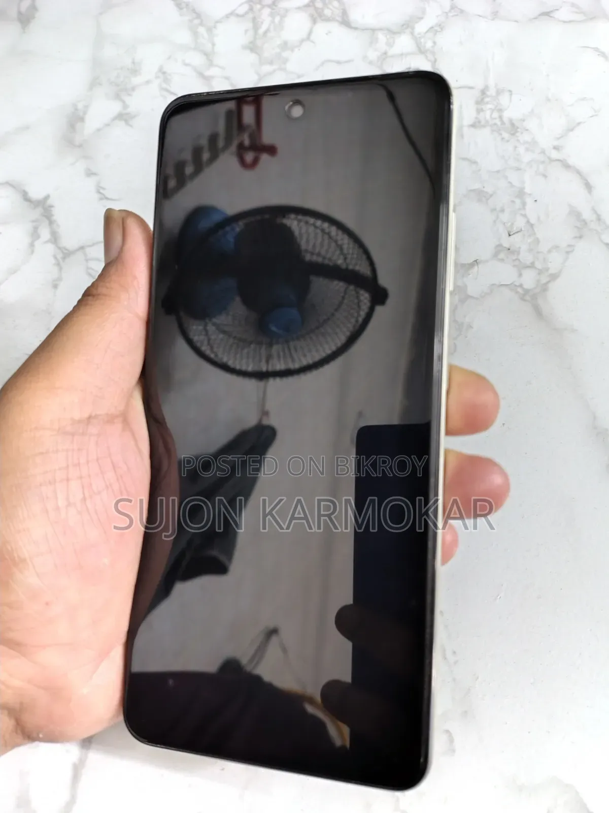 Realme 14x 256 GB গোল্ড