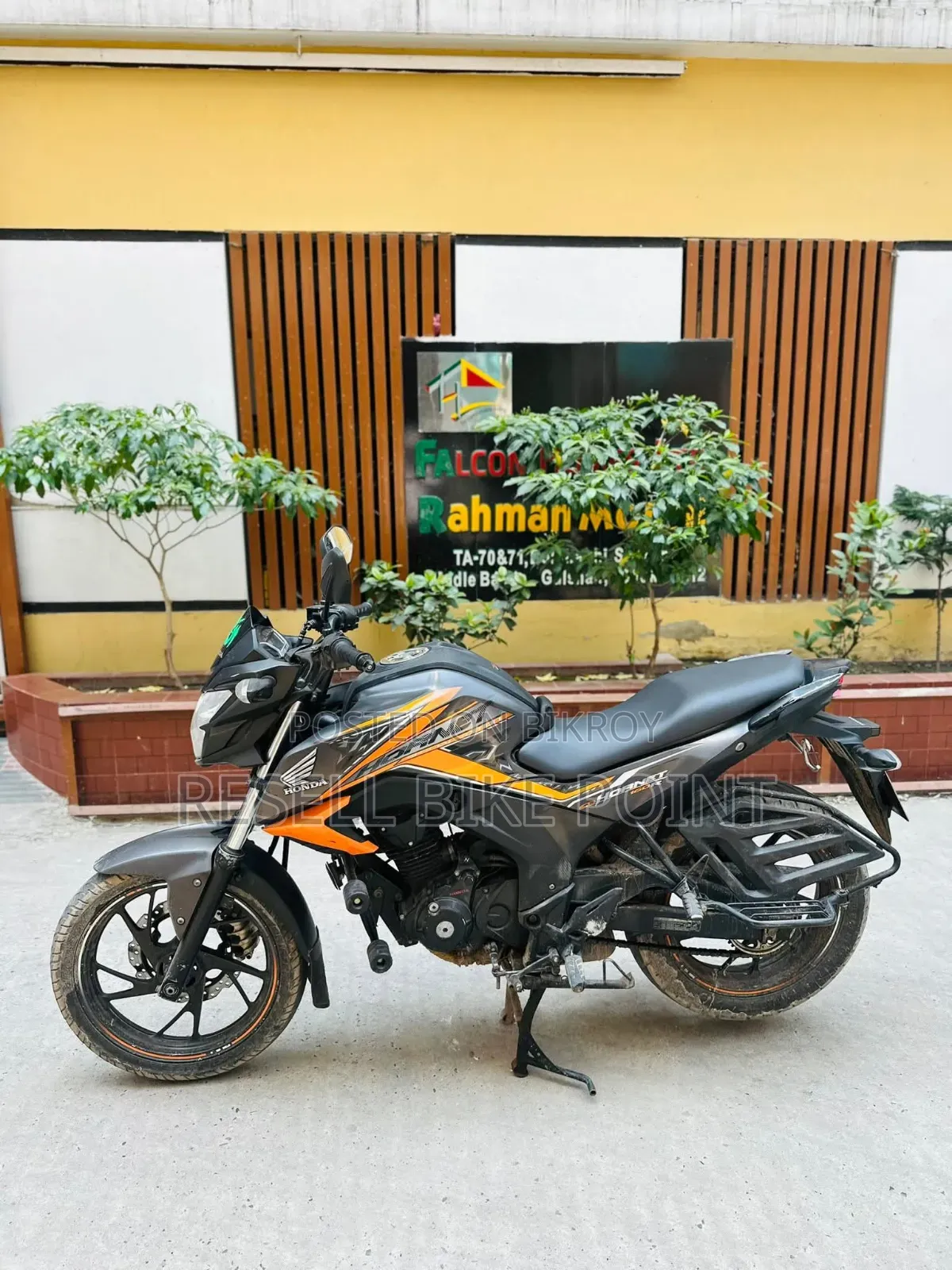 Honda Hornet 2020 Orange