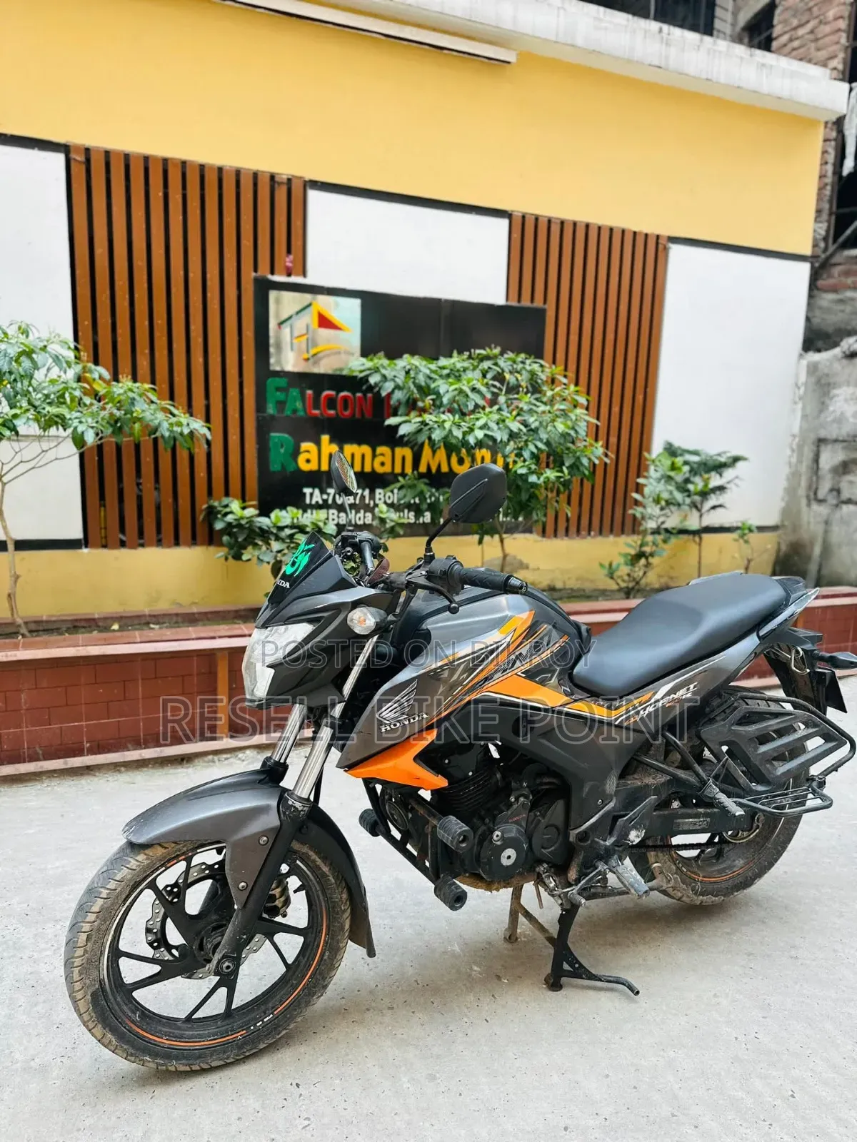 Honda Hornet 2020 Orange