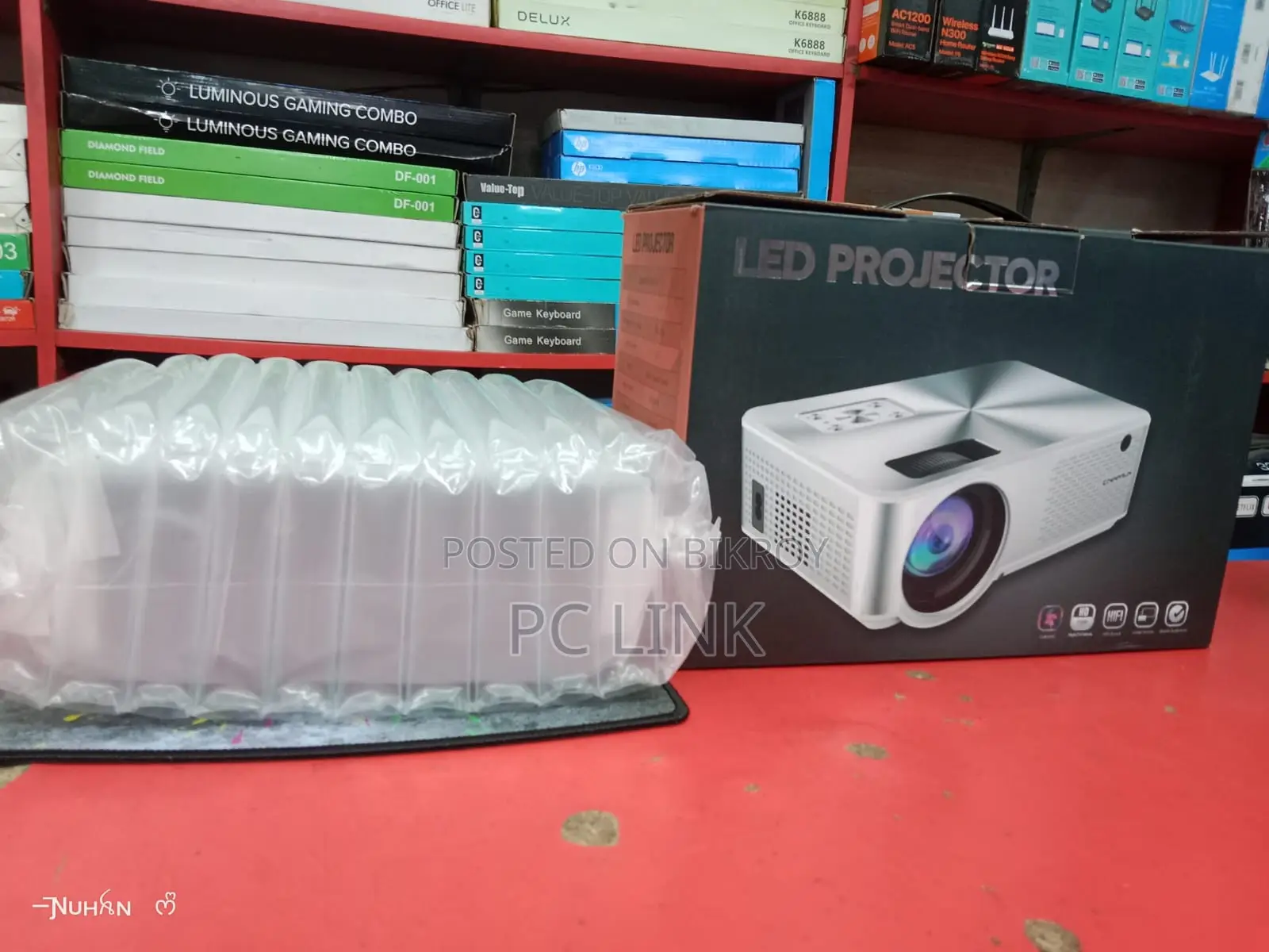 Cheerlux C9 2800 Lumens Mini Projector With Built-in Tv Card