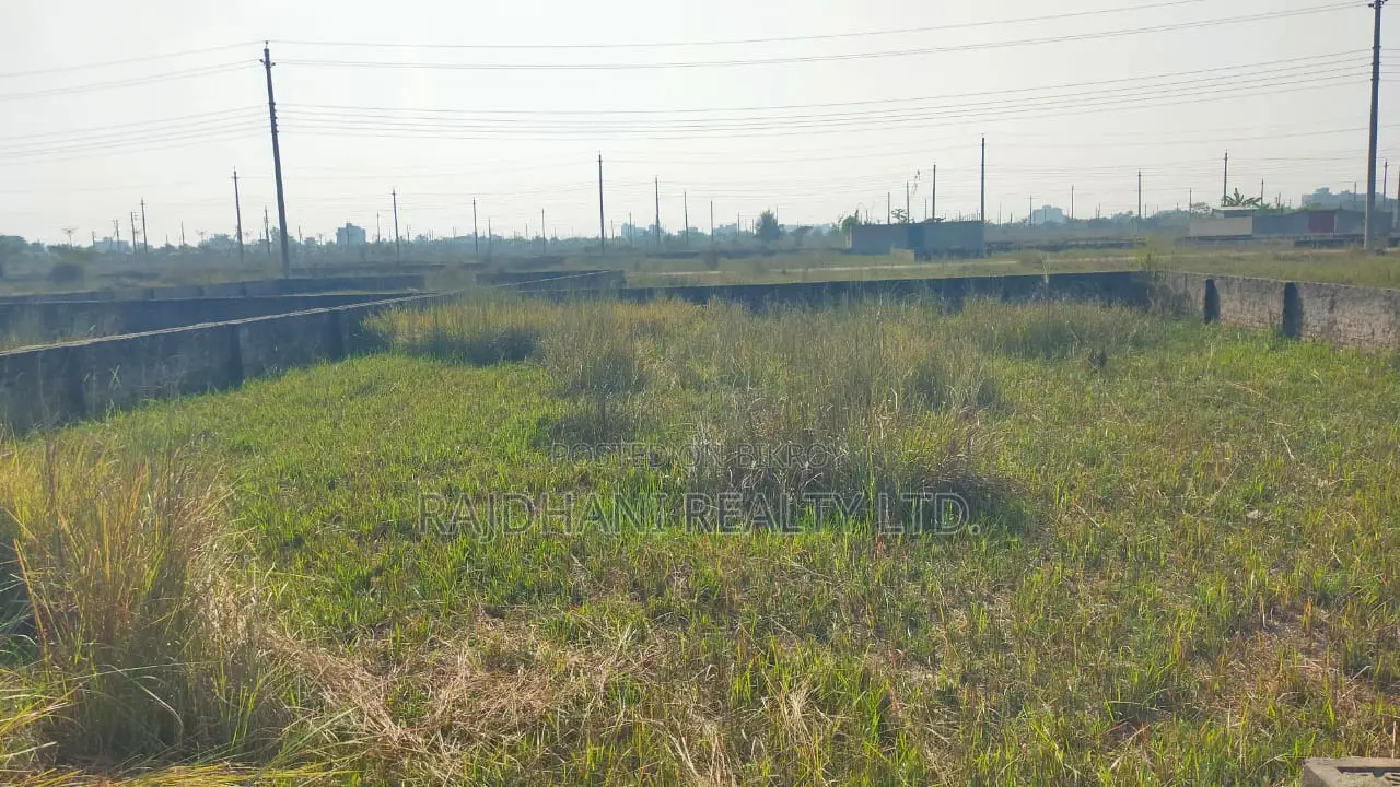 5 Katha Plot for Sale in Bashundhara R/A Block-N.