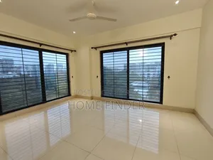 5bdrm Apartment in Gulshan for Rent