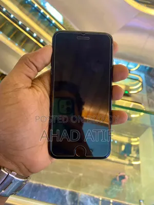 Apple iPhone 7 32 GB Black