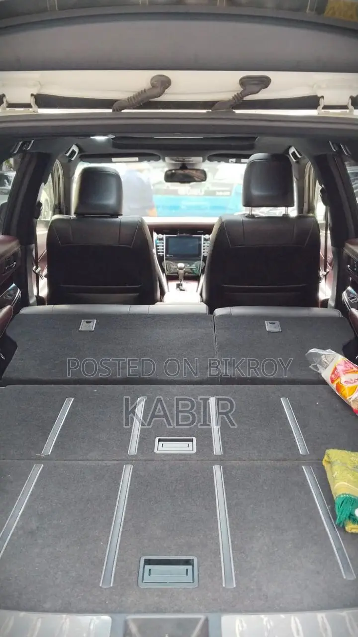Toyota Harrier 2.5 Hybrid 4WD 2016 Pearl