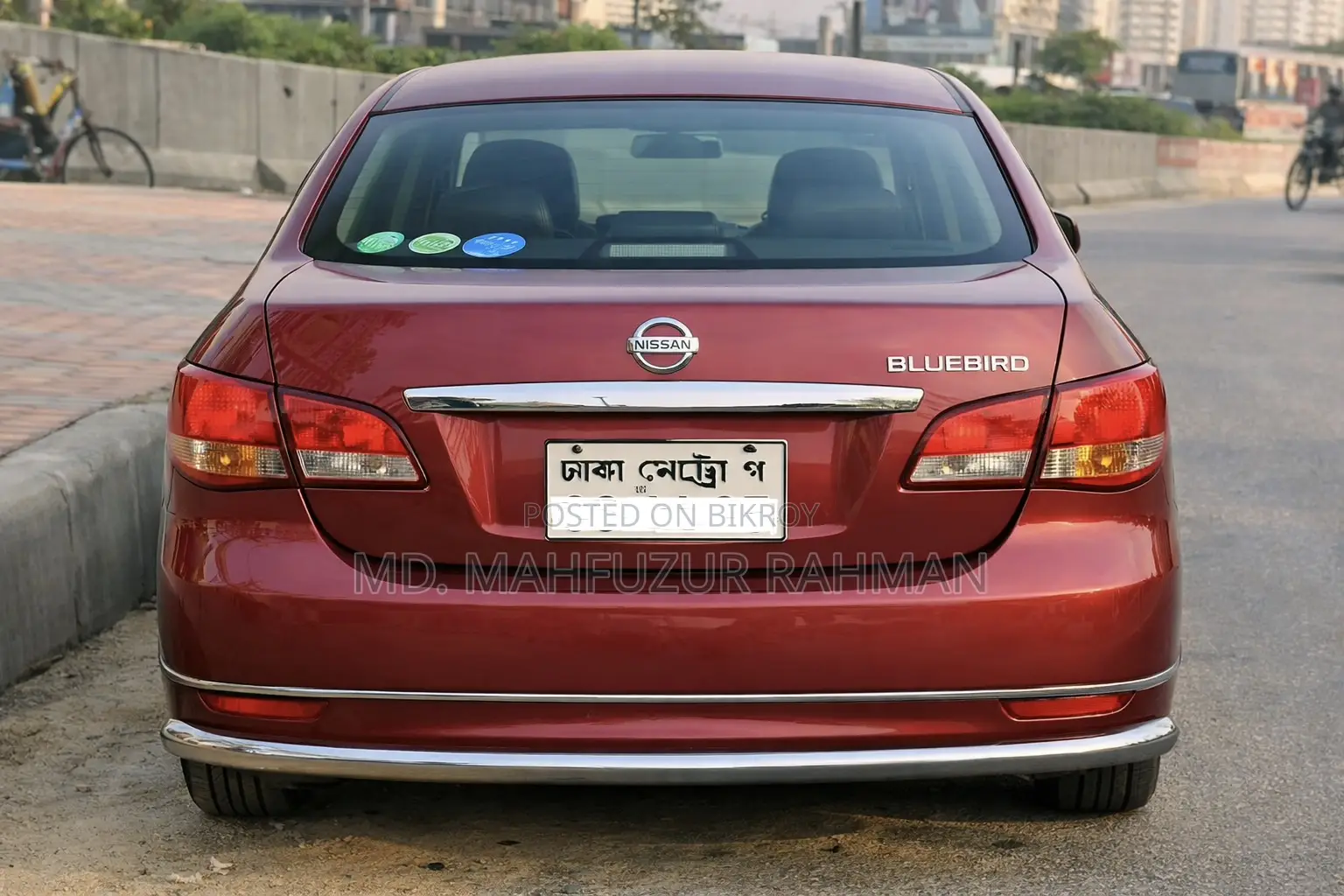 Nissan Bluebird 2008 রেড