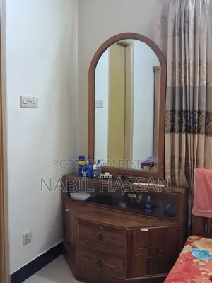 Dressing table