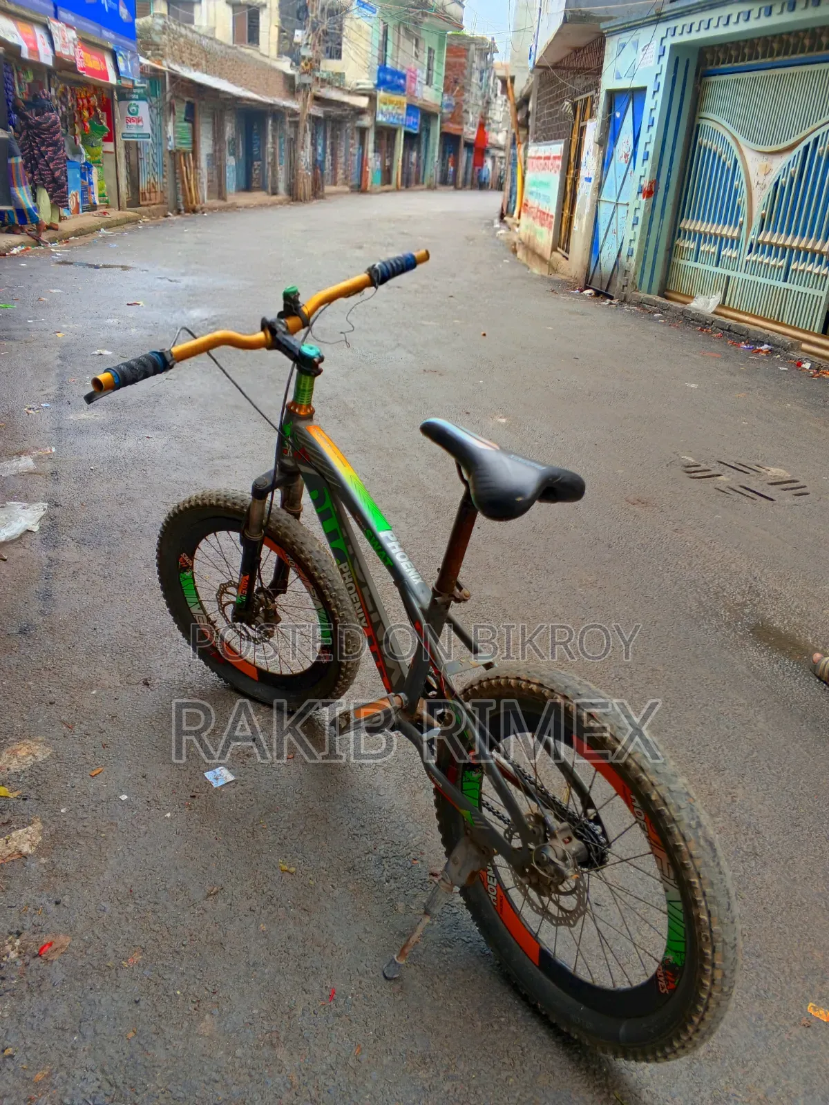 Phoenix সাইকেলটি বিক্রি করা হবে