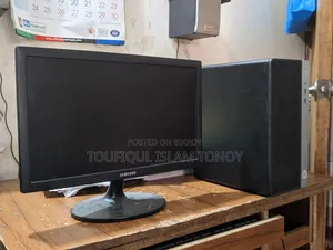 ডেস্কটপ কম্পিউটার HP ProDesk 400 G4 24GB Intel Core i7 SSD 128GB