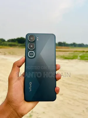 নতুন Vivo Y21d 128 GB Green