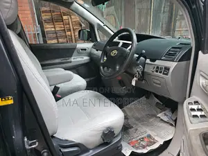Toyota Noah 2002 Black