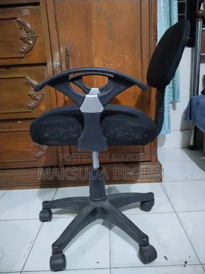 Hydraulic Chair