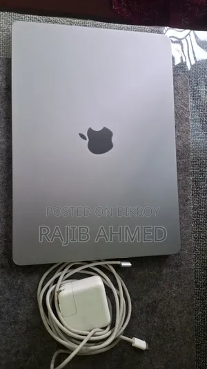 Laptop Apple MacBook Air 2022 M2 8GB Apple M2 SSD 256GB