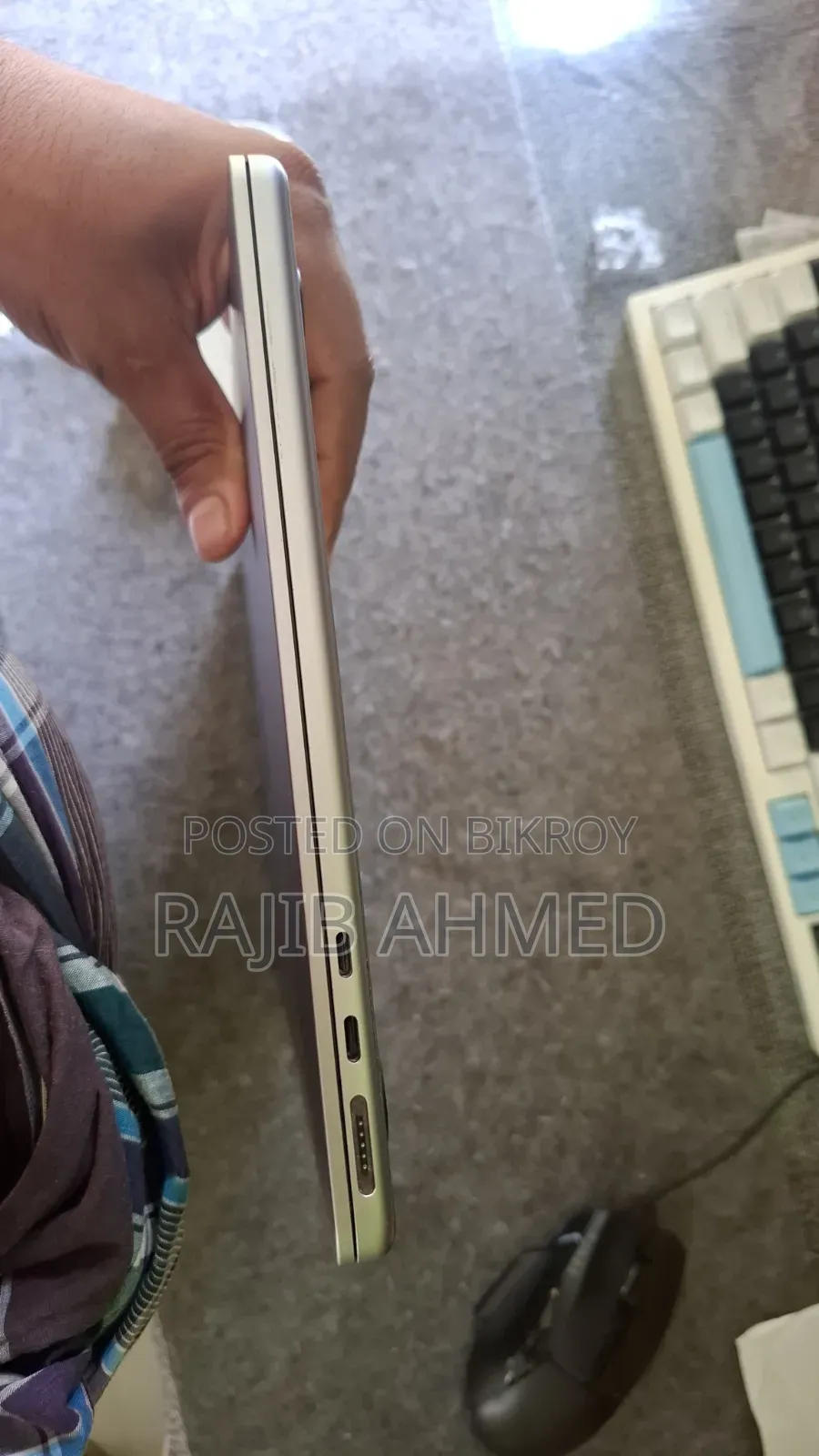 Laptop Apple MacBook Air 2022 M2 8GB Apple M2 SSD 256GB